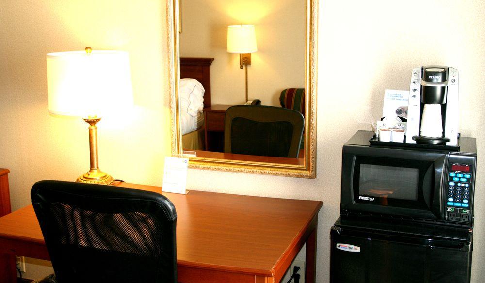 Comfort Inn & Suites Near Route 66 Lincoln Dış mekan fotoğraf
