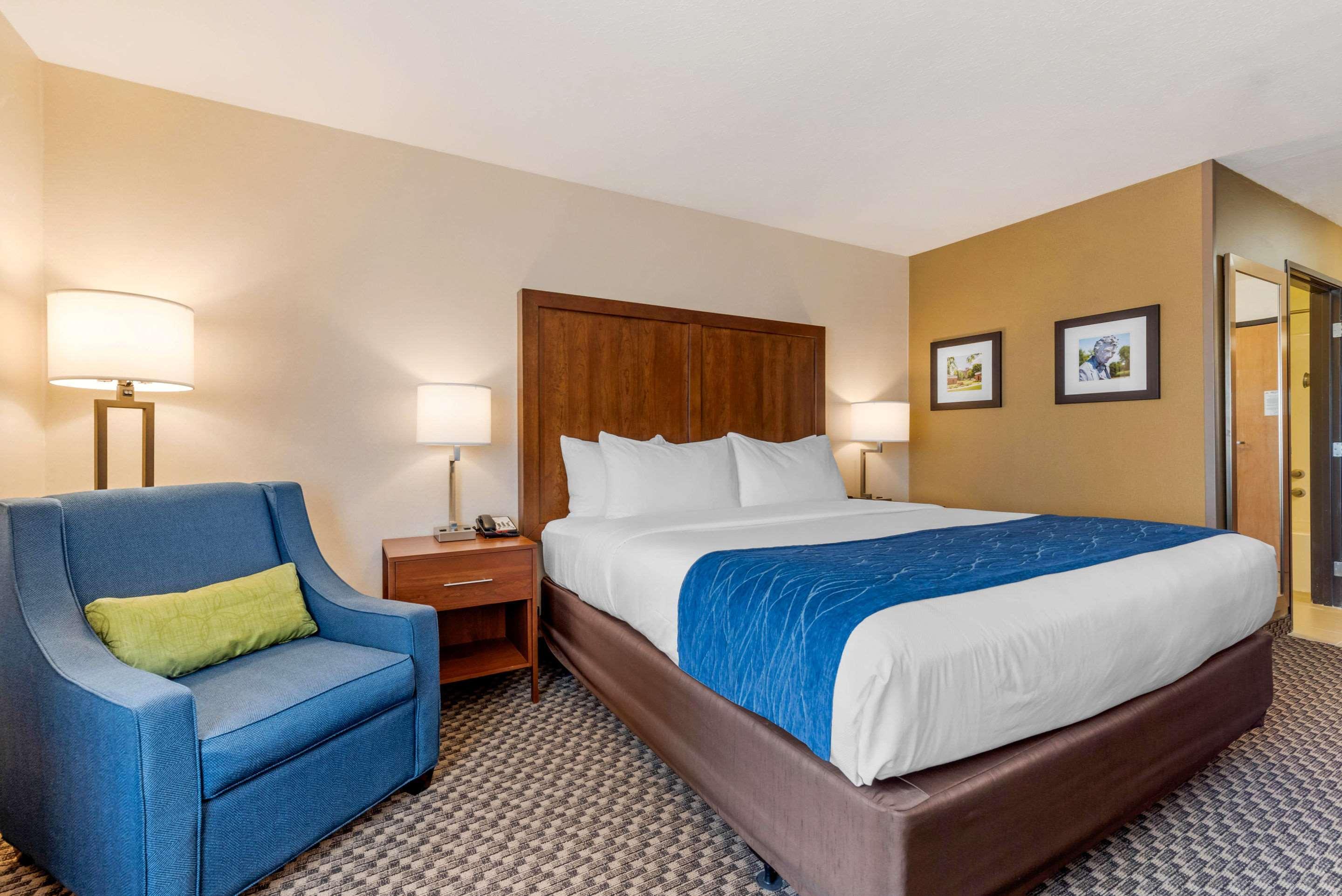 Comfort Inn & Suites Near Route 66 Lincoln Dış mekan fotoğraf