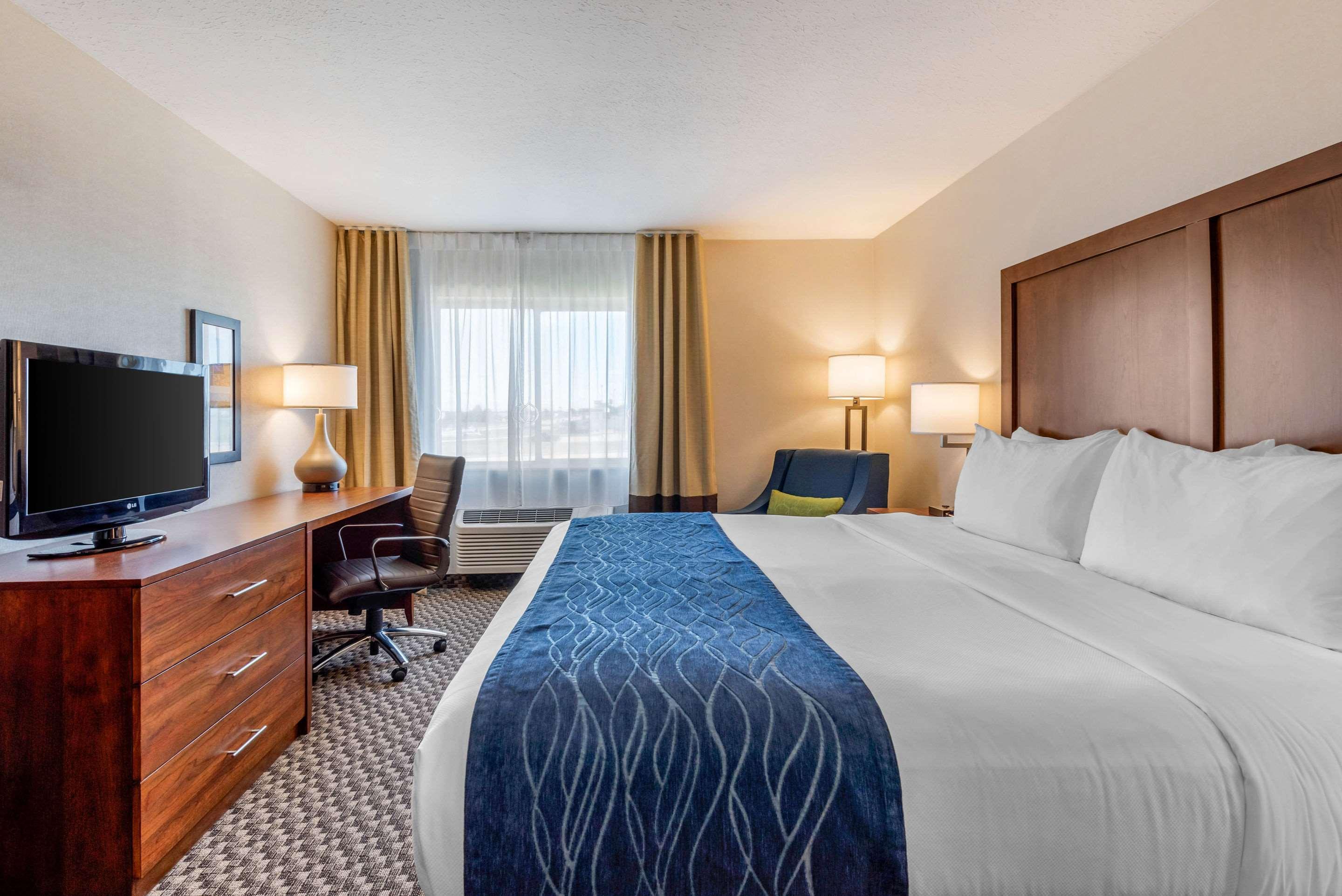 Comfort Inn & Suites Near Route 66 Lincoln Dış mekan fotoğraf