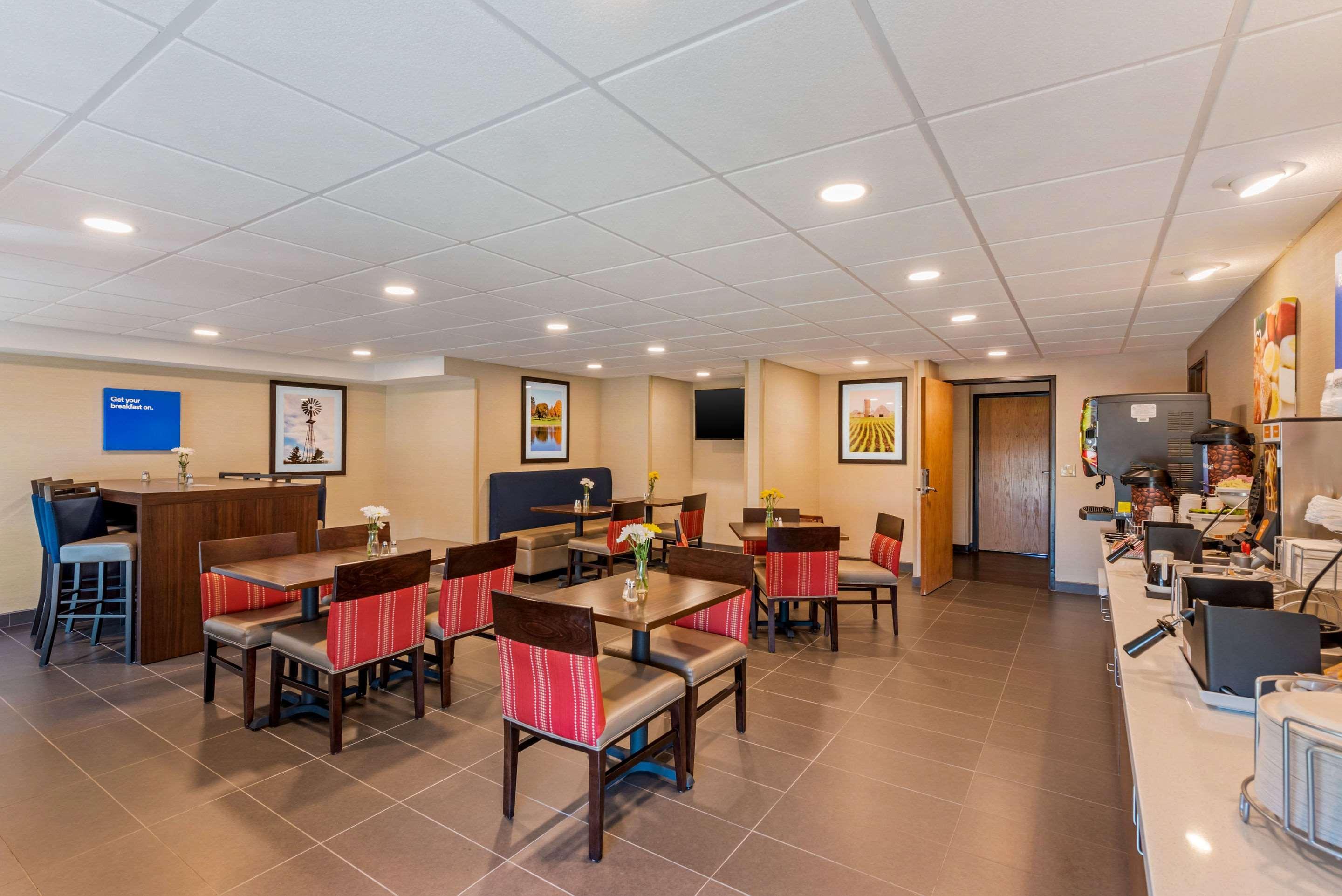 Comfort Inn & Suites Near Route 66 Lincoln Dış mekan fotoğraf