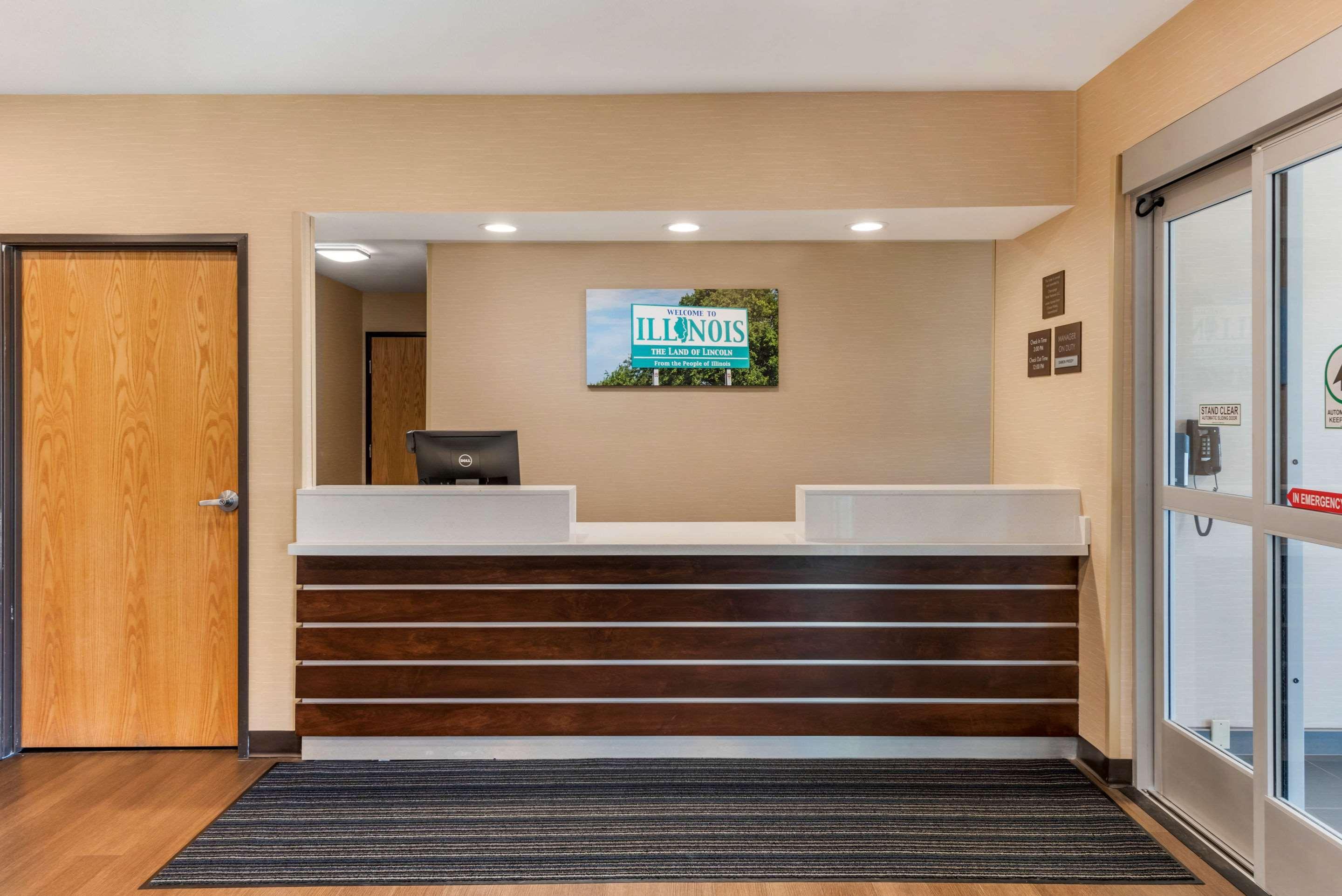 Comfort Inn & Suites Near Route 66 Lincoln Dış mekan fotoğraf